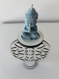 Suporte Elevado em MDF com Vela Perfumada "Buda"