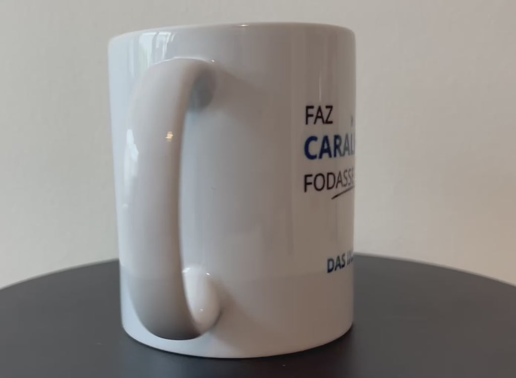 Caneca - “das insuportáveis”